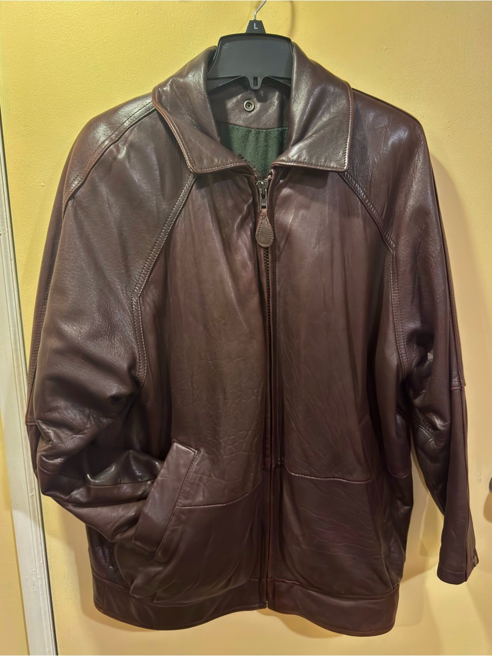 Andrew Marc women’s Dark Brown Leather Bomber Jacket XL